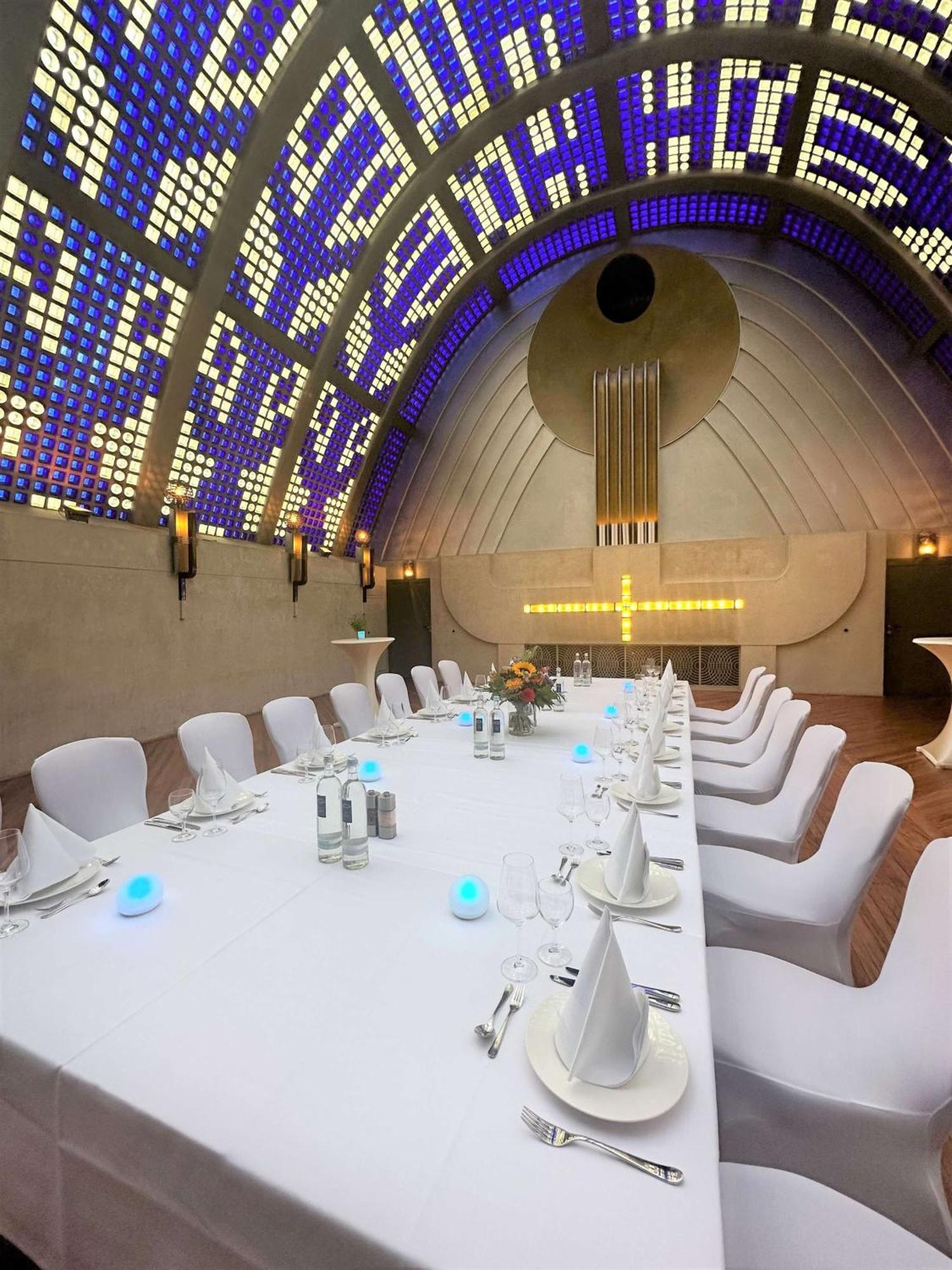 Отель Radisson Blu